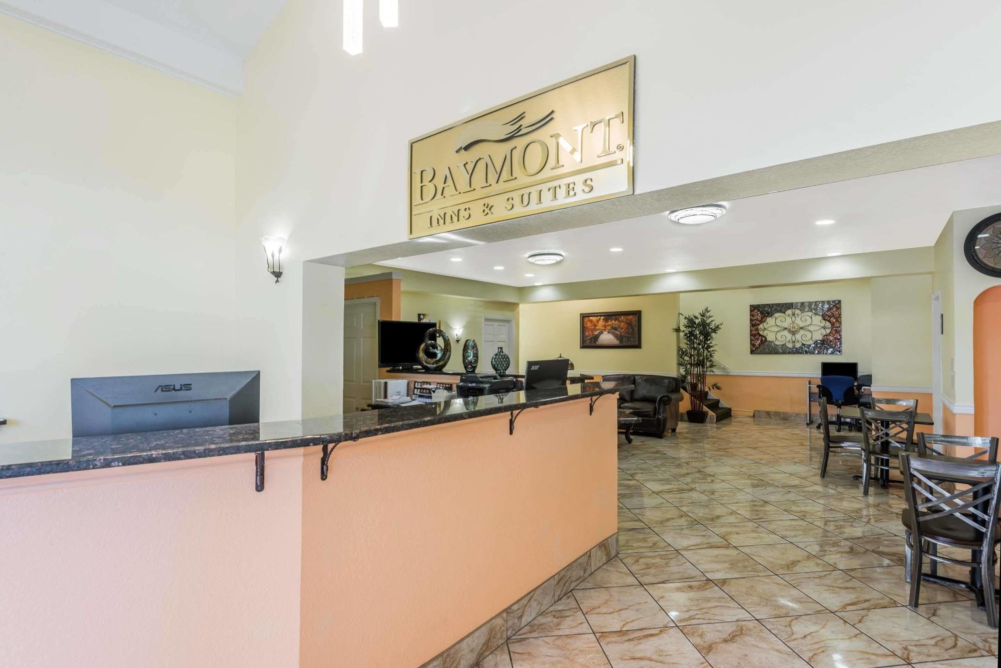 Готель Baymont By Wyndham San Antonio Near South Texas Medical Ctr Екстер'єр фото